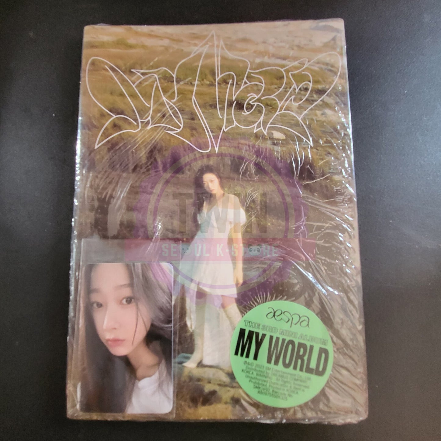 [ON HAND] aespa - The 3rd Mini Album [MY WORLD]