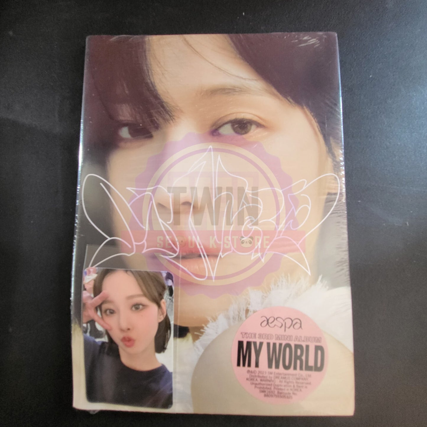 [ON HAND] aespa - The 3rd Mini Album [MY WORLD]